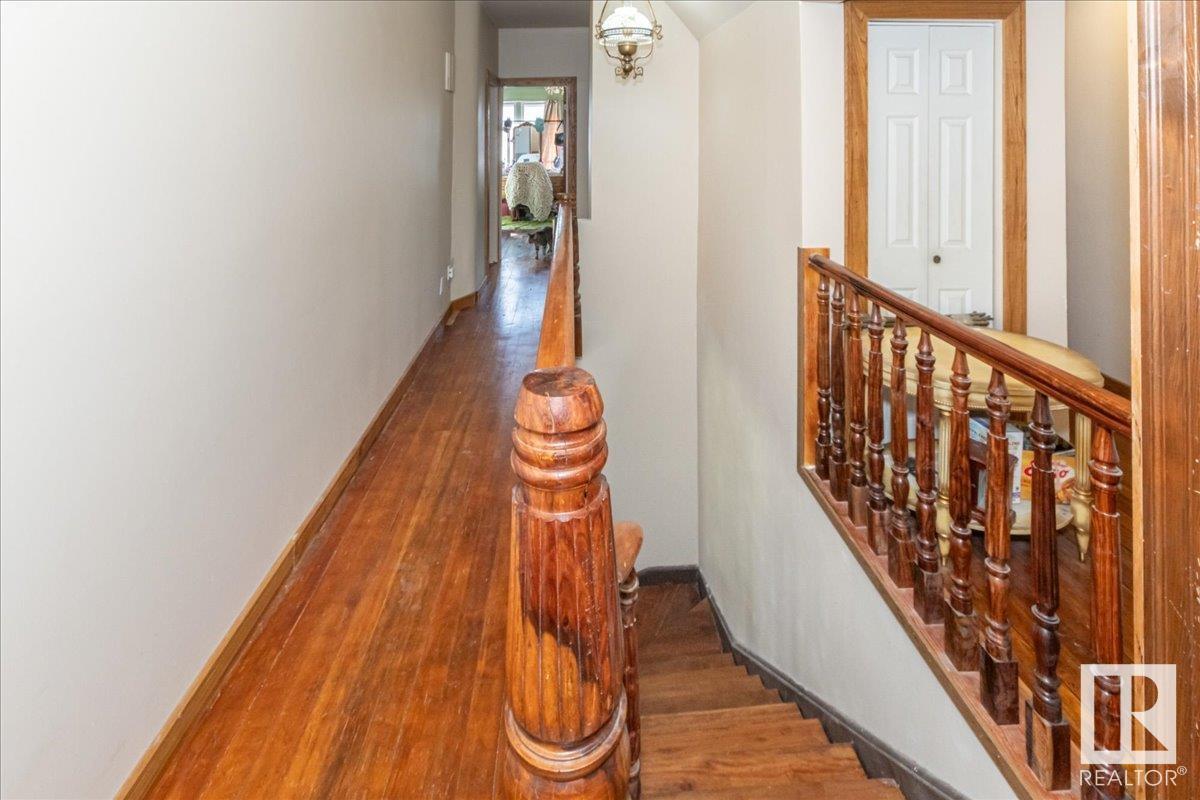 4518 51 Av Property Photo 22