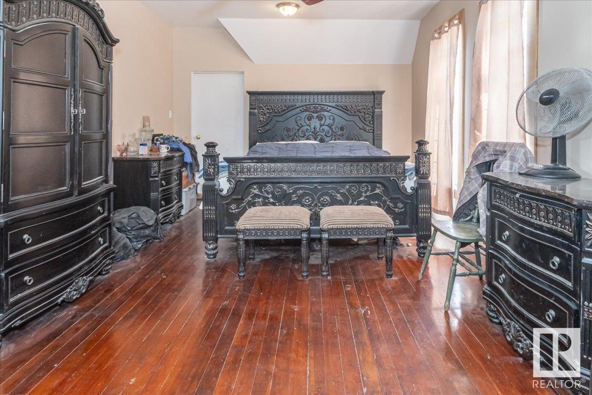4518 51 Av Property Photo 24