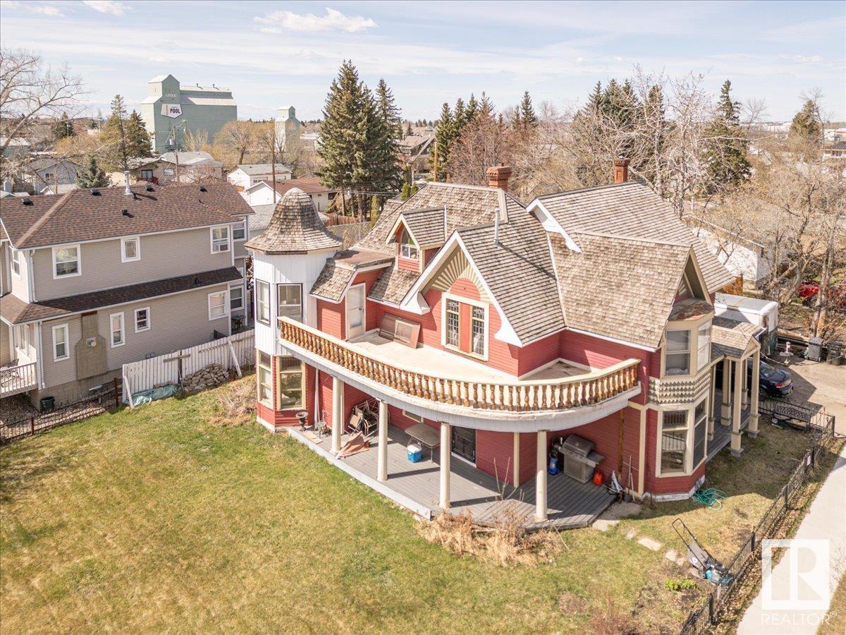 4518 51 Av Property Photo 41