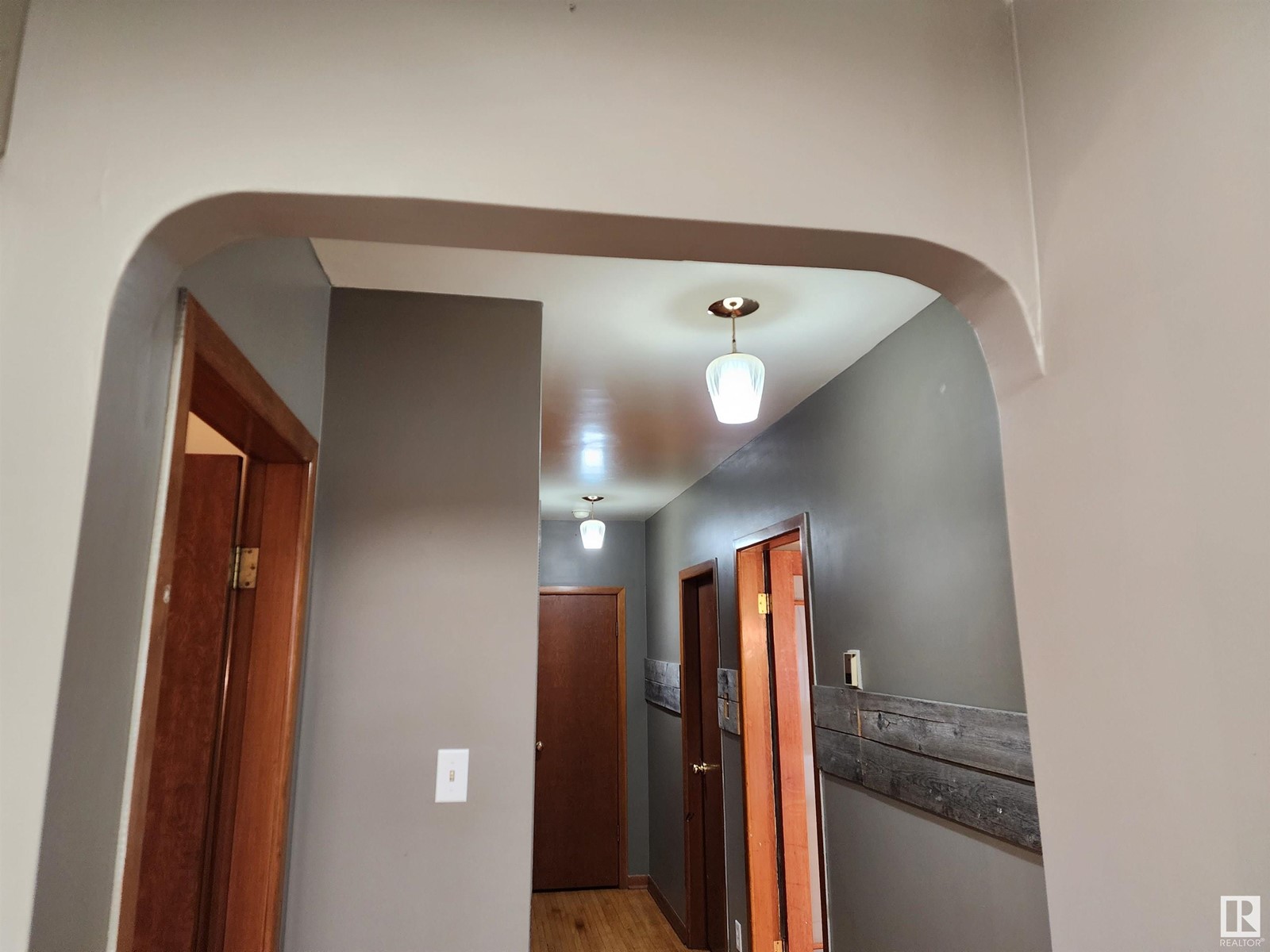 125 1st St W Property Photo 15