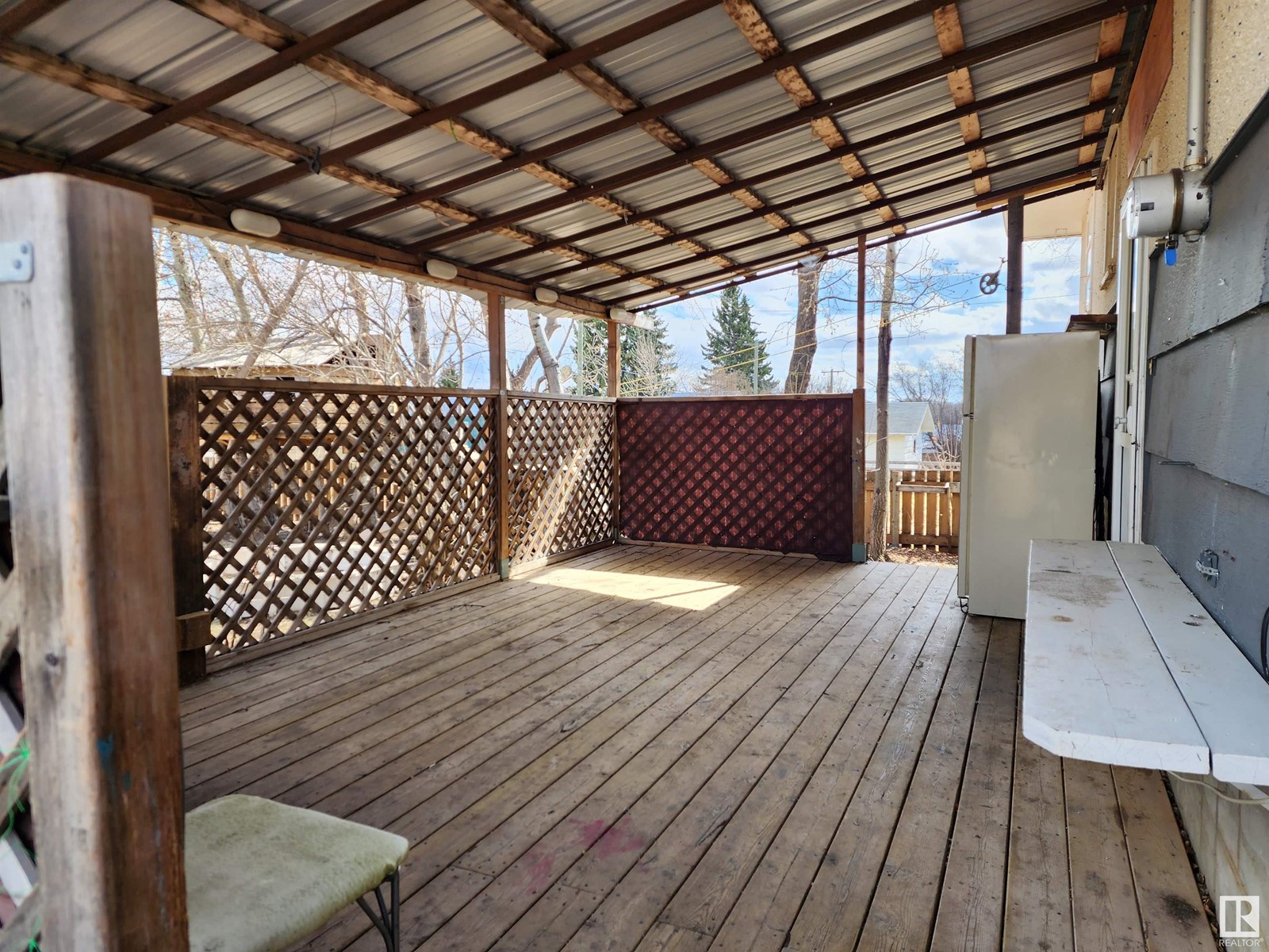 125 1st St W Property Photo 17