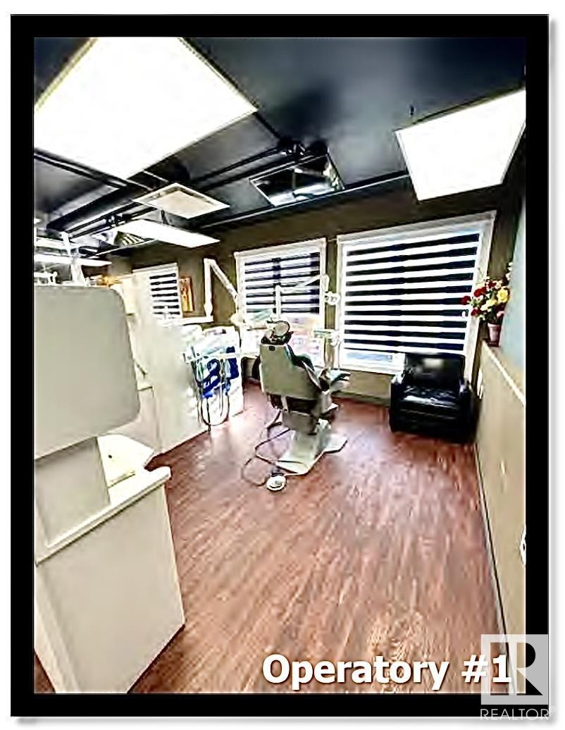 #401 10154 104 St Nw Property Photo 20