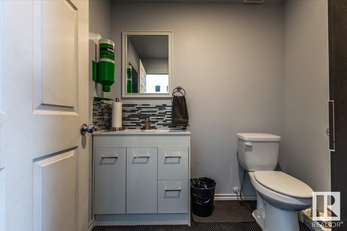 #304 7611 Sparrow Dr Property Photo 10