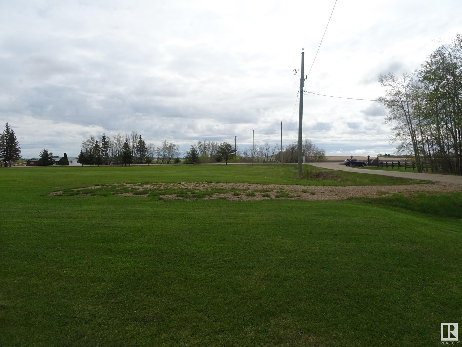 5102 Toporoutz Rd Property Photo 4