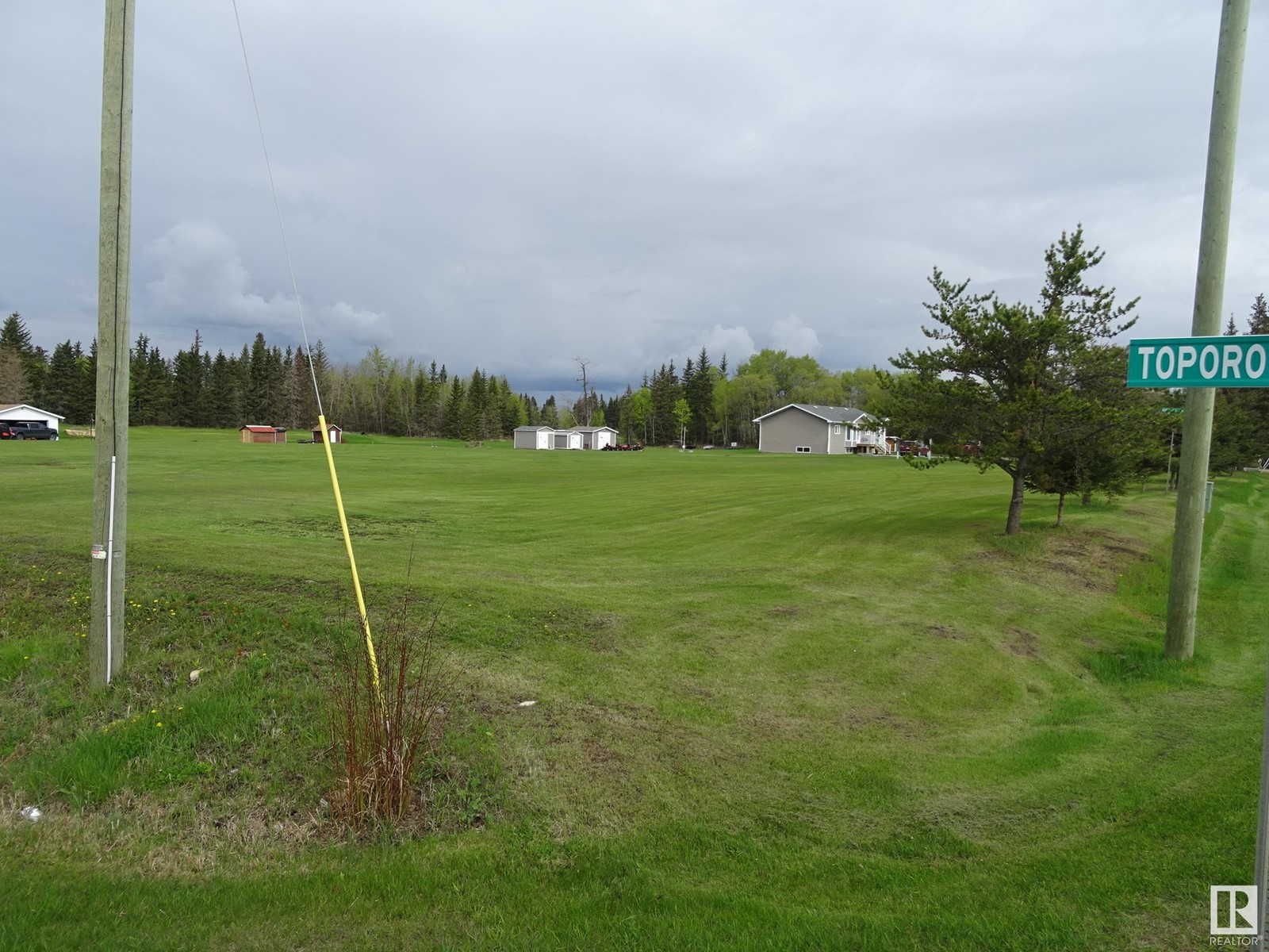 5002 Toporoutz Rd Property Photo 9