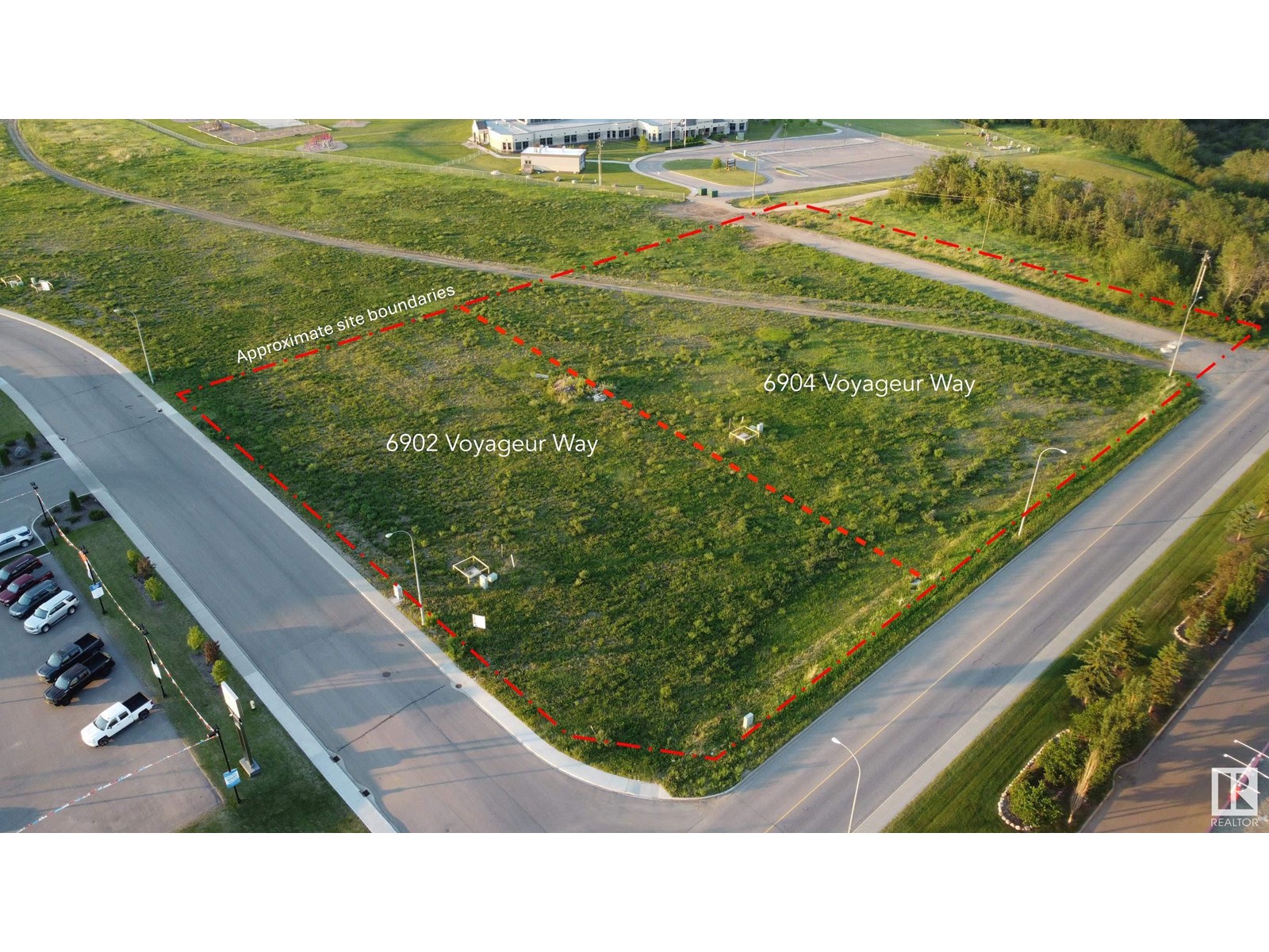 6904 Voyageur Wy Property Photo 1