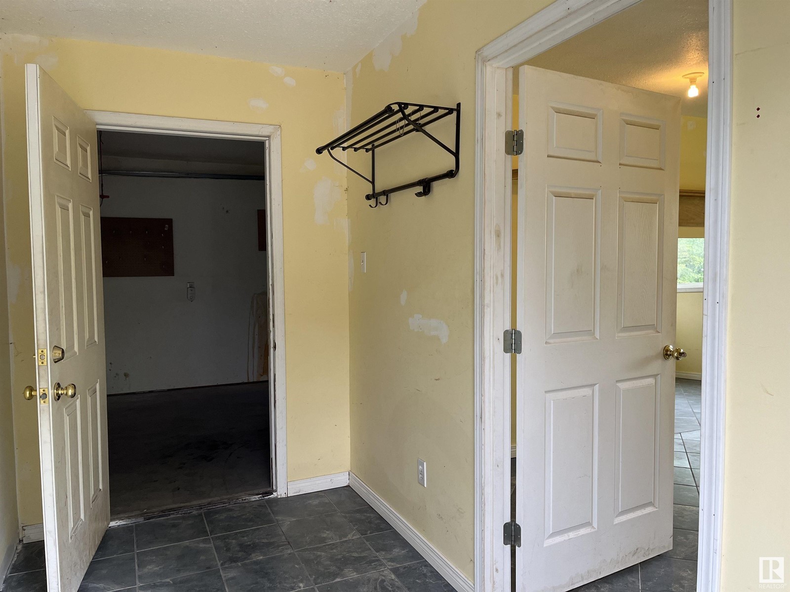 90 4418 Hwy 633 Property Photo 14