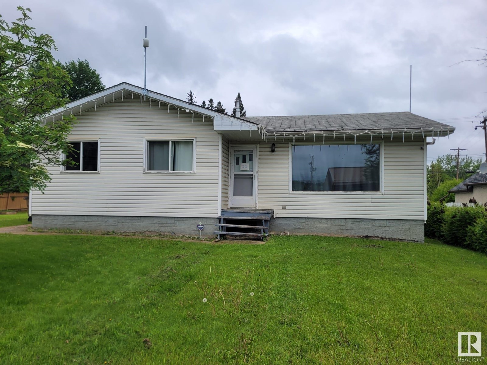 E4392902 Property Photo 1