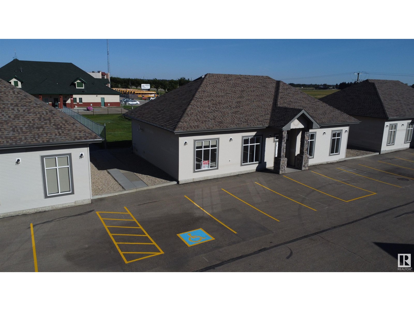 ##104 5505 Magasin Av Property Photo