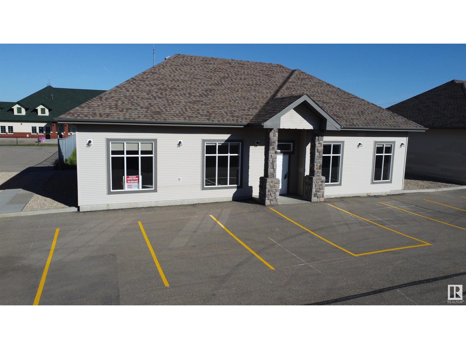 ##104 5505 Magasin Av Property Photo 3