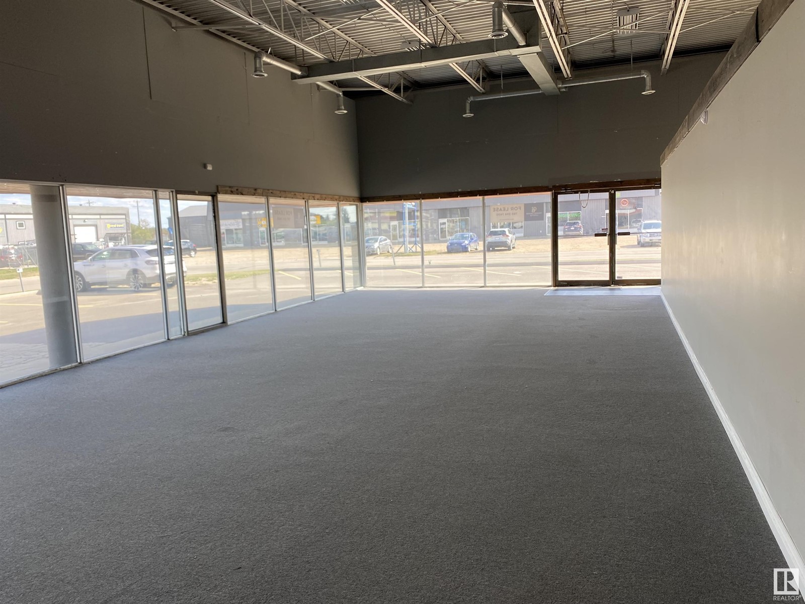 5606 54 St Property Photo 15