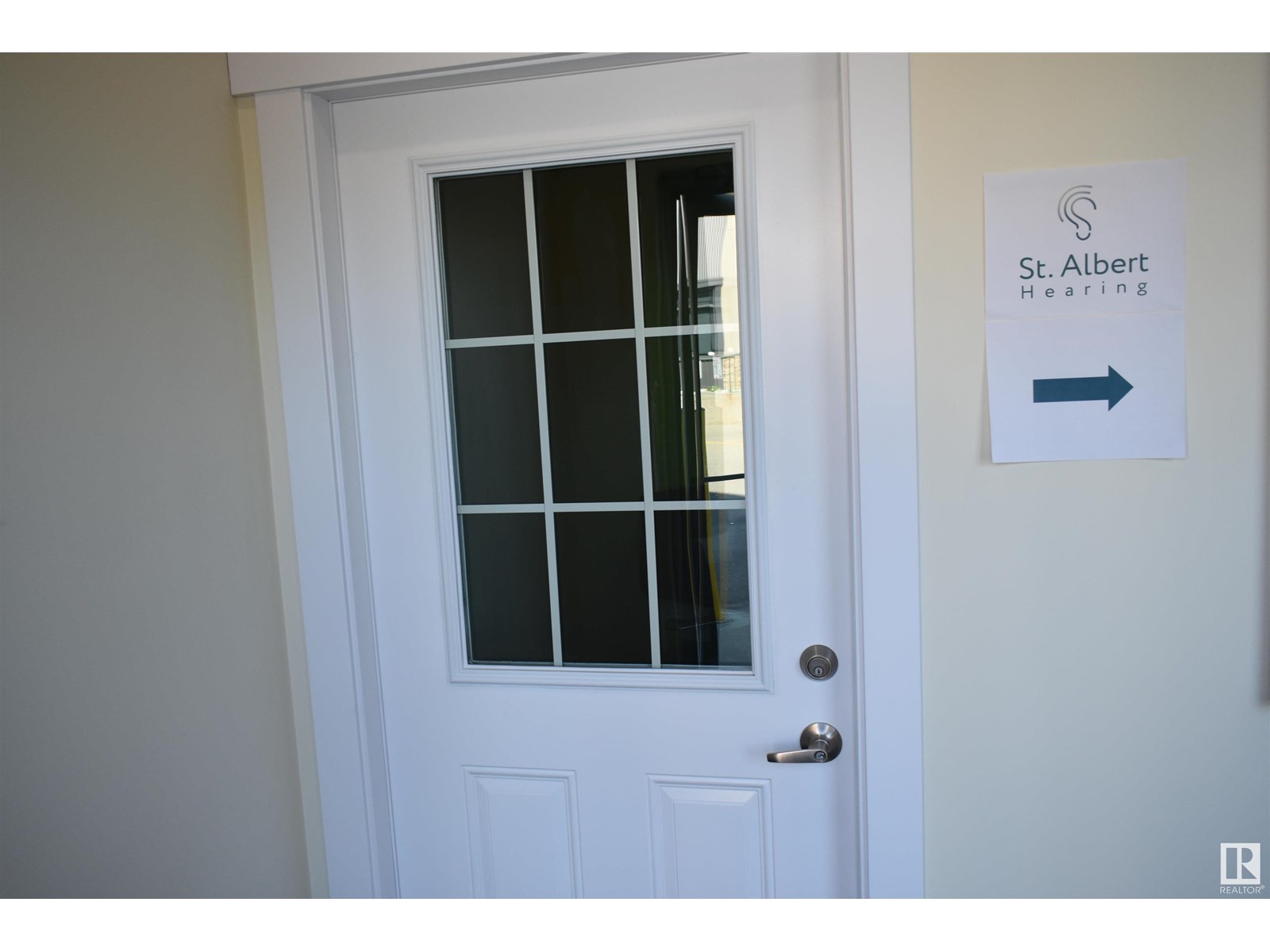 #50 585 St Albert Tr Property Photo 3