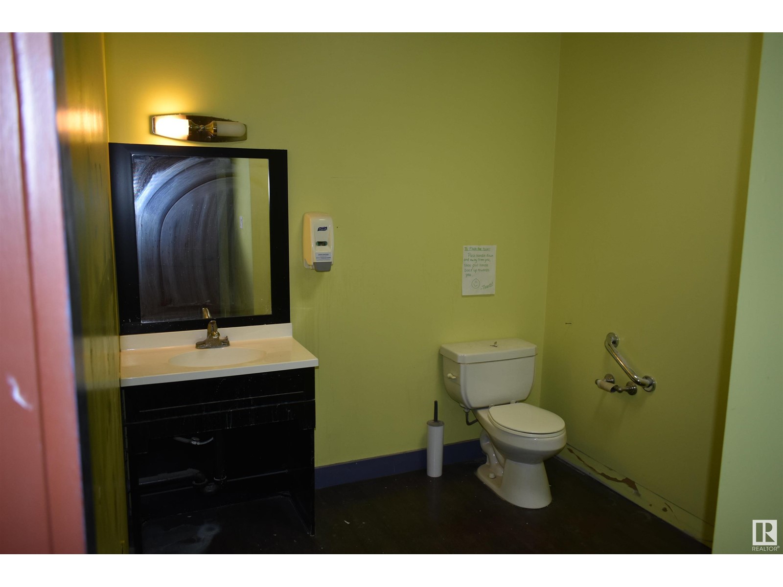 #50 585 St Albert Tr Property Photo 15