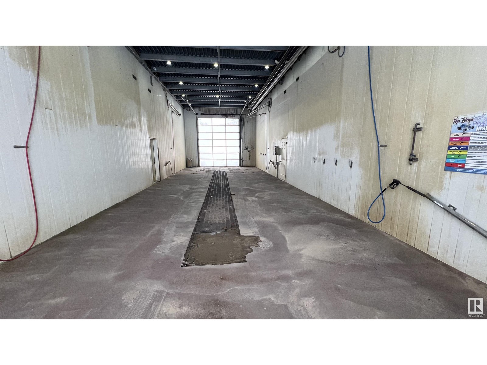 6201 49 Av Property Photo 7