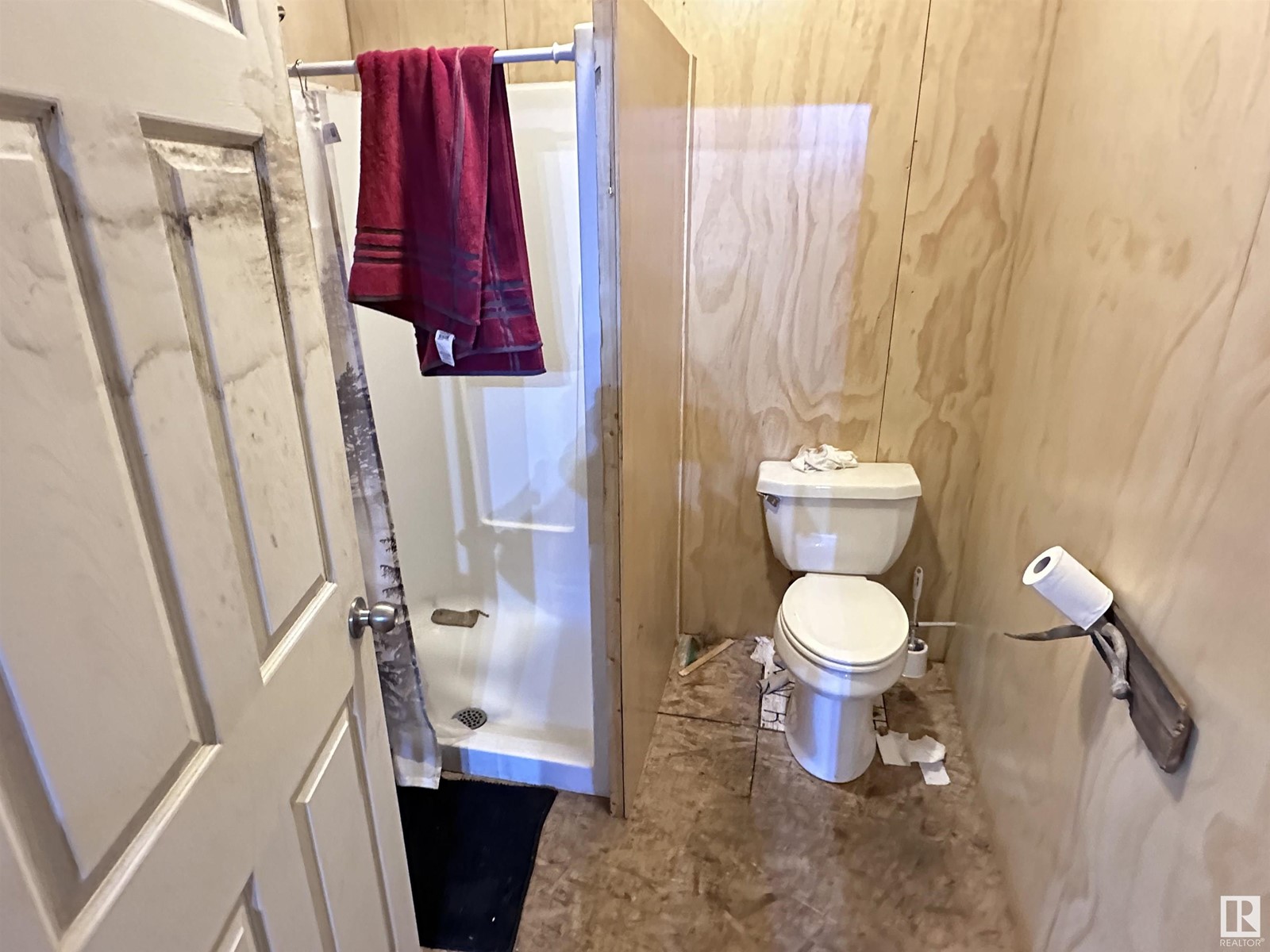 117 Sixth Av Property Photo 3