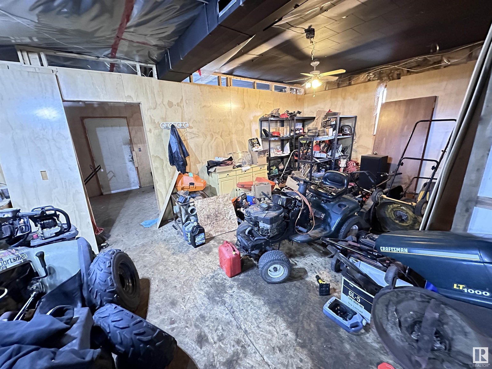 117 Sixth Av Property Photo 6
