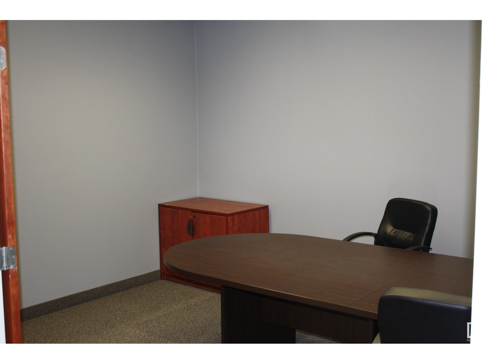 #200 6960 Roper Rd Nw Property Photo 9