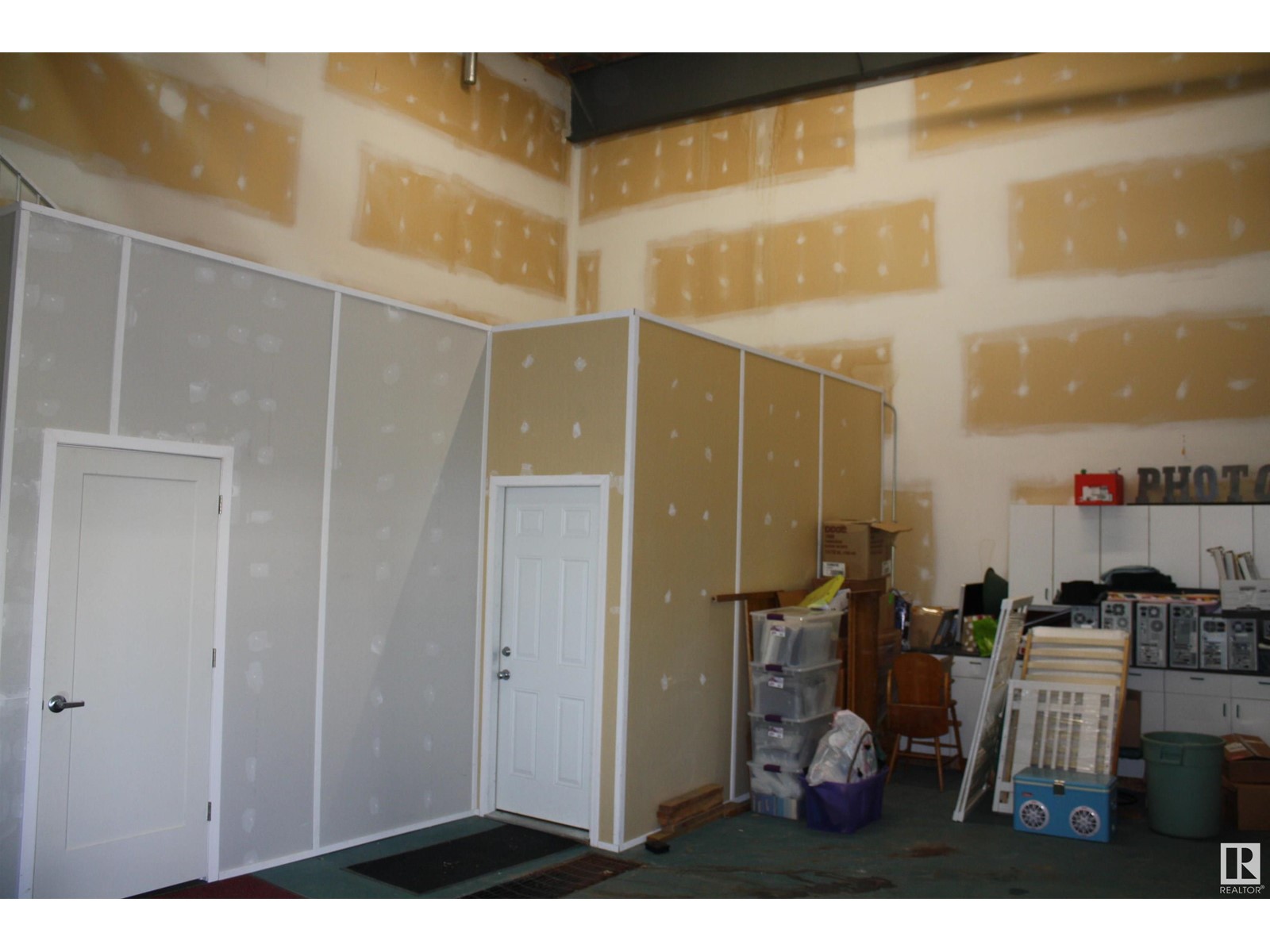 #200 6960 Roper Rd Nw Property Photo 18