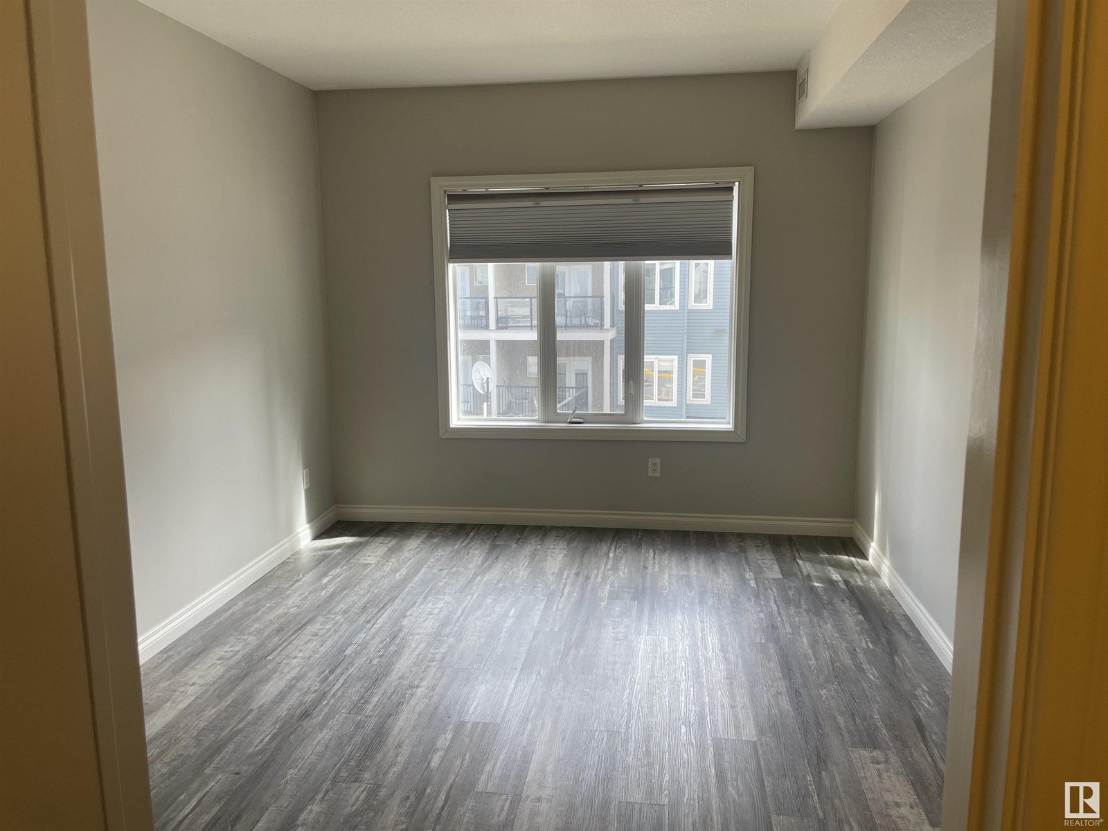 #236 10121 80 Av Nw Property Photo 12