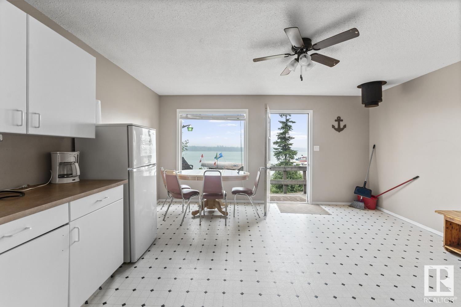 12 63532 Range Road 444 Property Photo 11