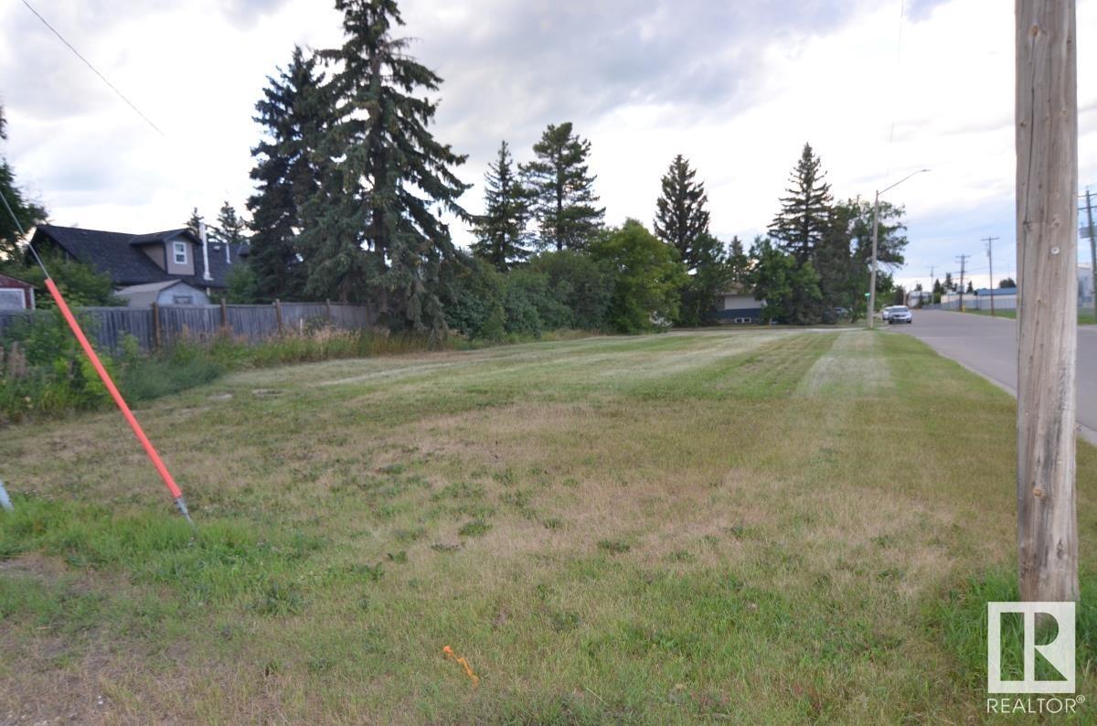 4803 53 Av Property Photo 5