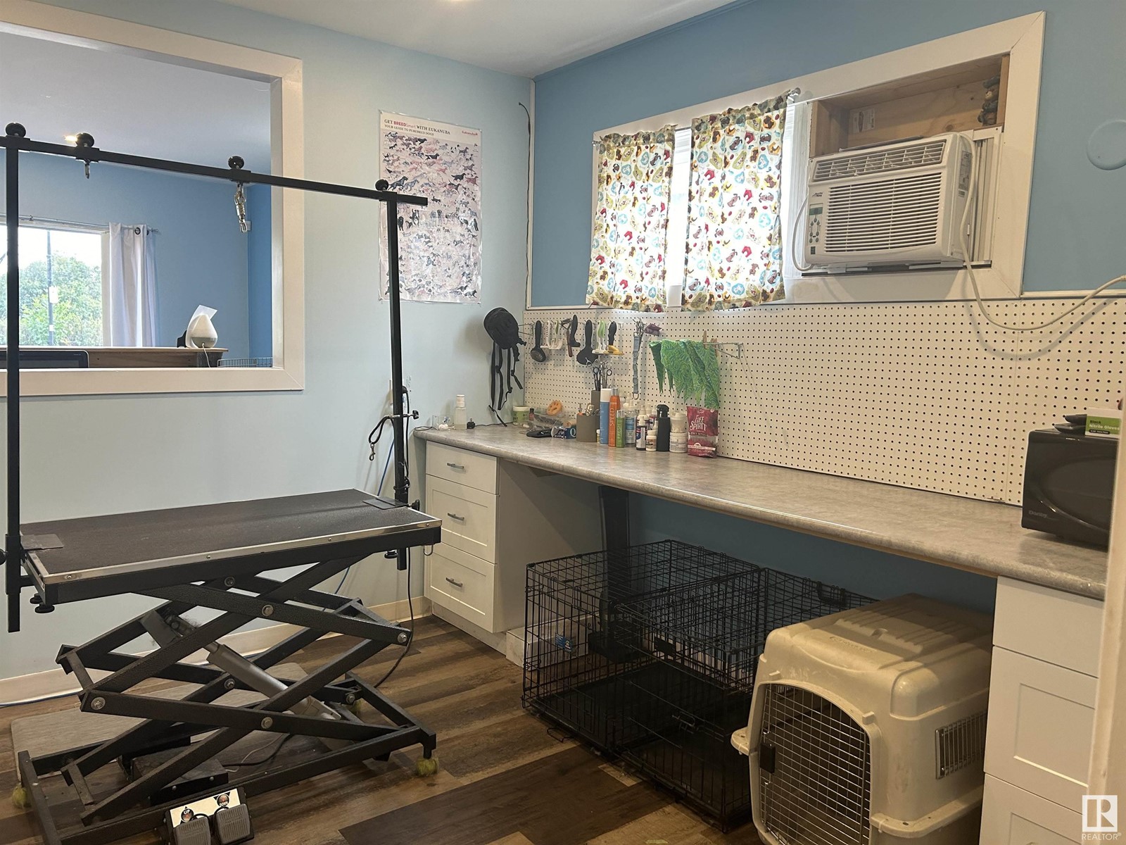4816 50 Av Property Photo 11