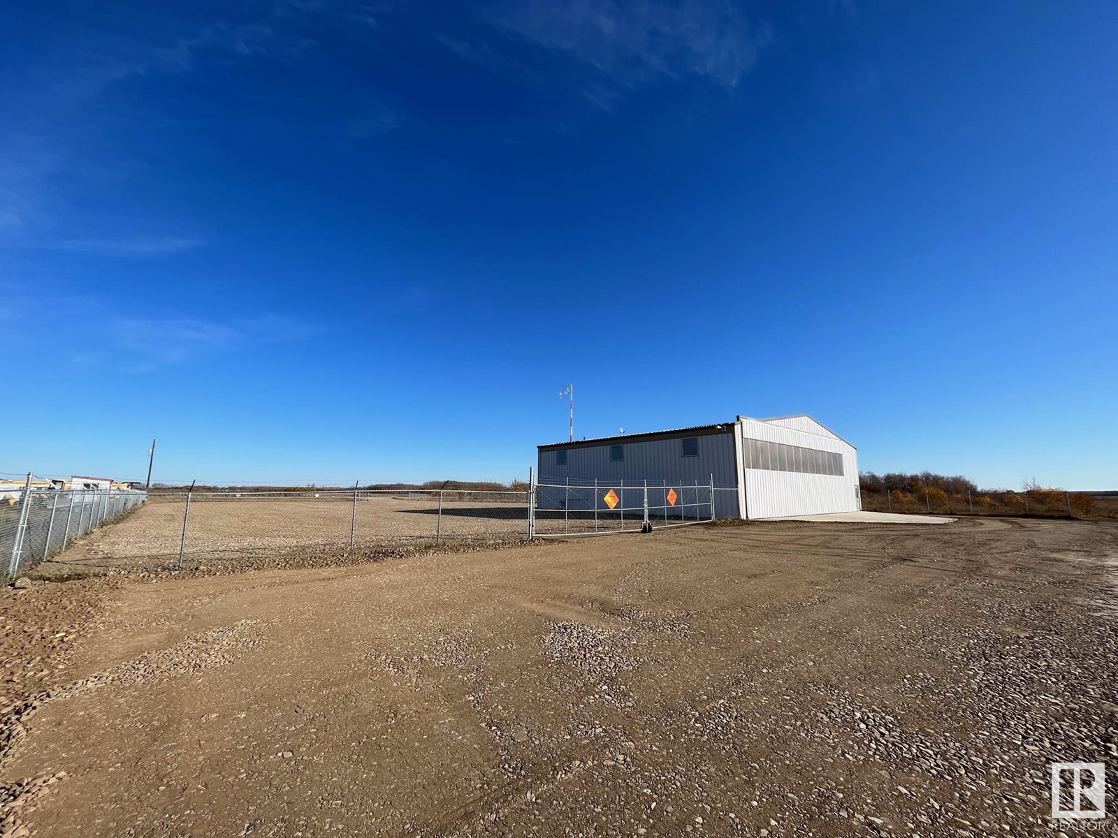 #11 61501 Highway 41 Property Photo 11