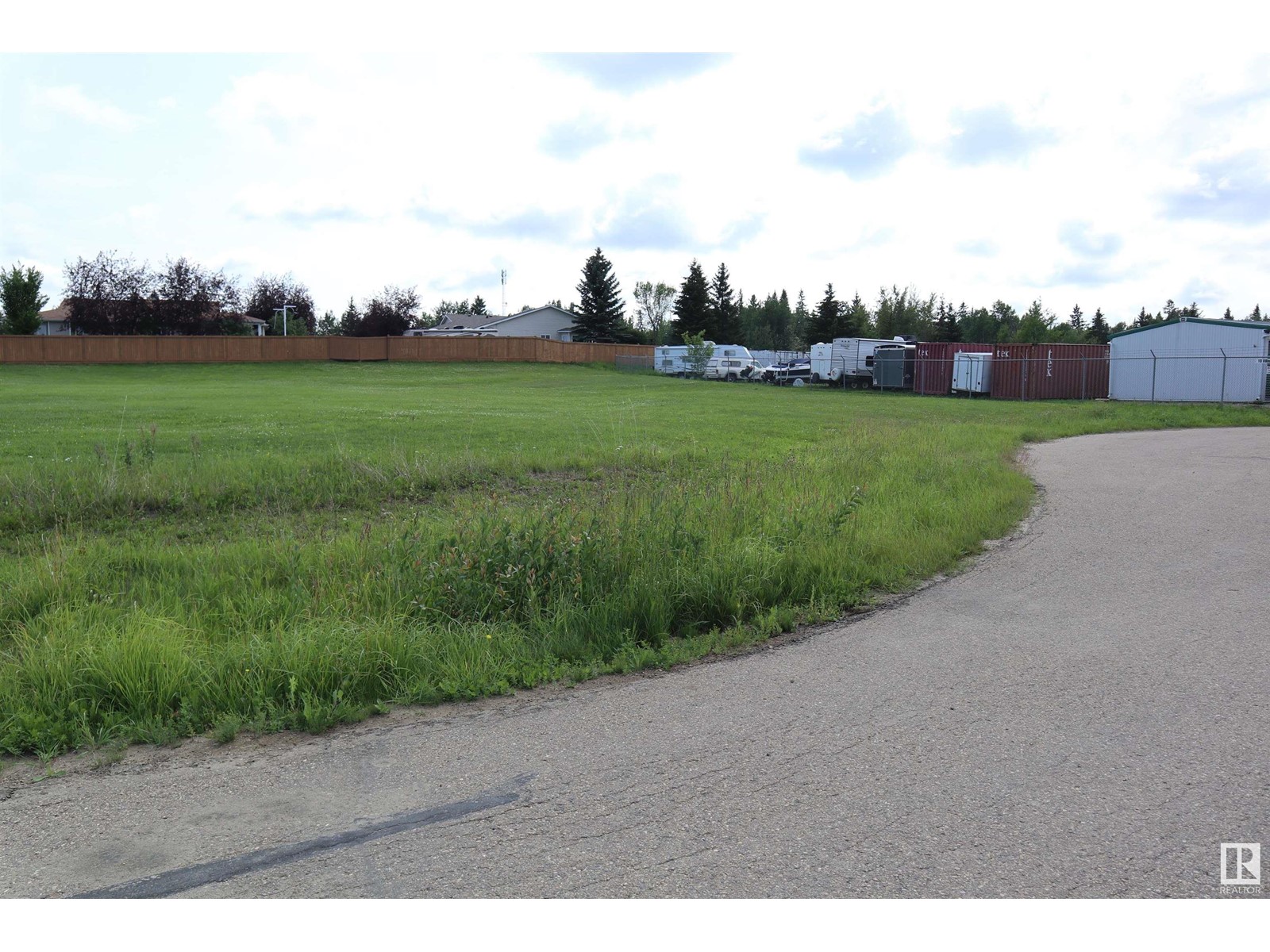 6 Village Creek Cl Property Photo 1