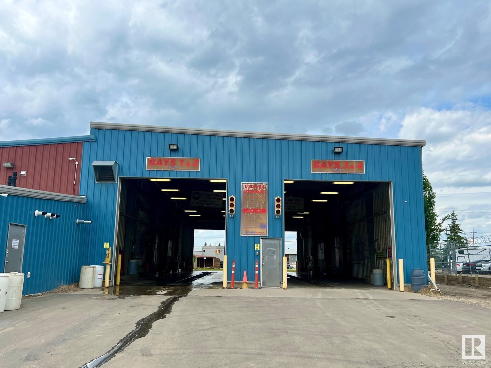 8816 111 St Property Photo 3