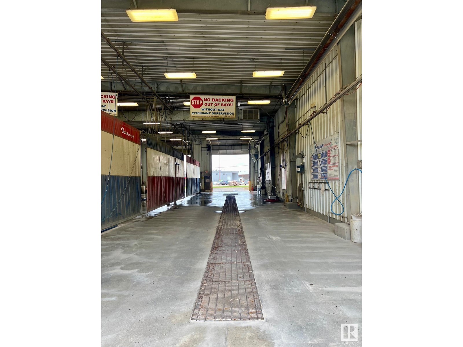 8816 111 St Property Photo 7