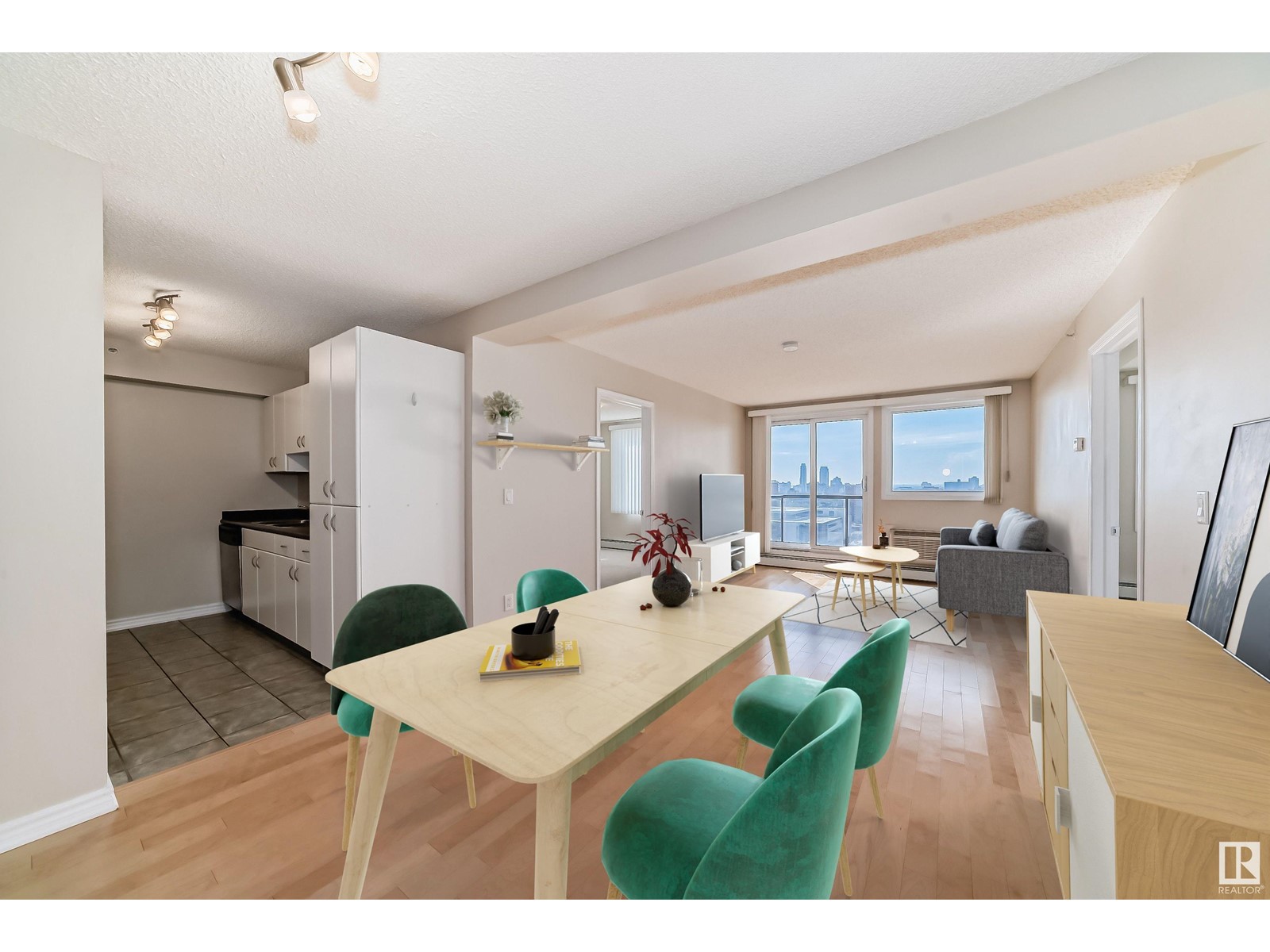 #1703 10303 105 St Nw Property Photo 1