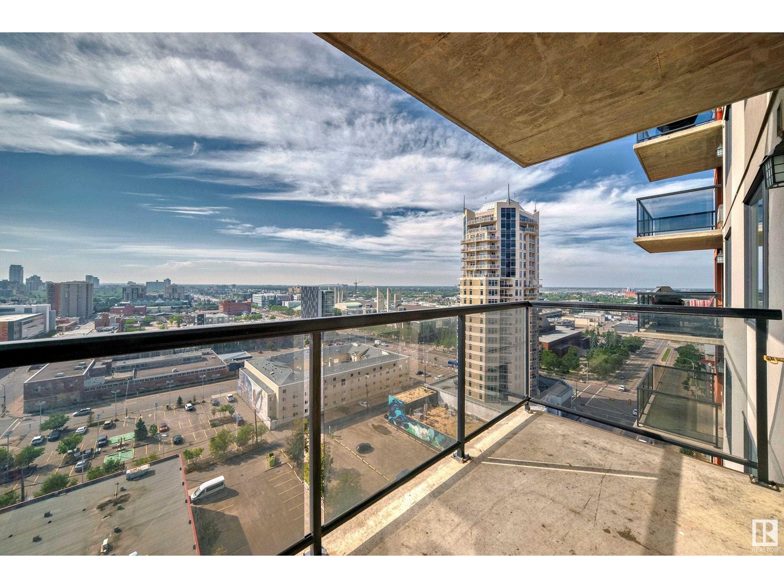#1703 10303 105 St Nw Property Photo 4