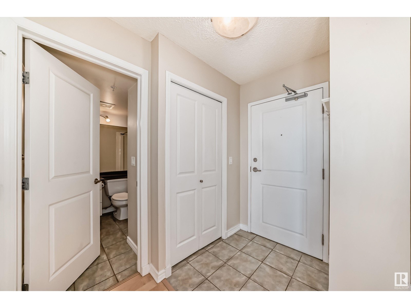 #1703 10303 105 St Nw Property Photo 10
