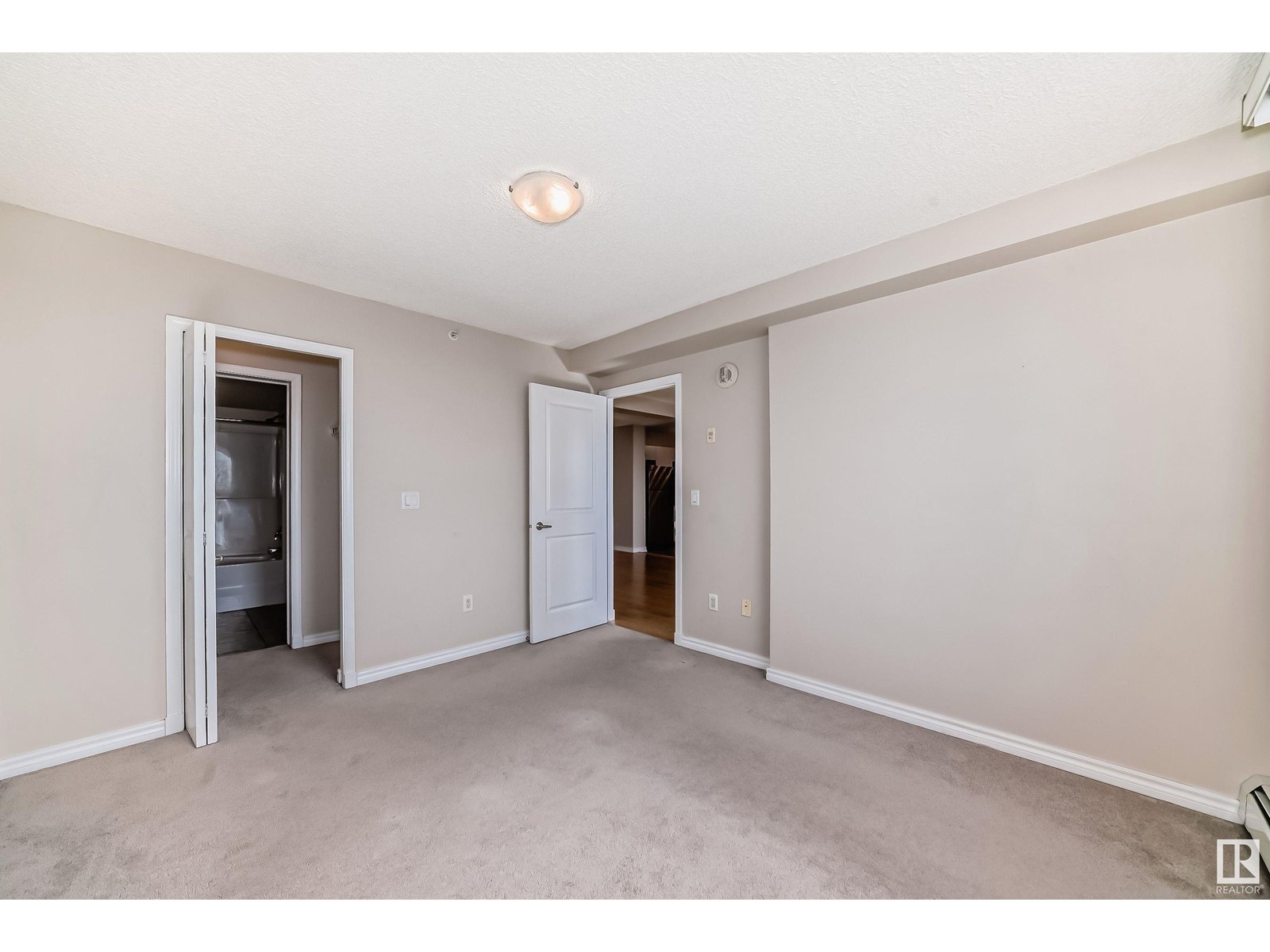 #1703 10303 105 St Nw Property Photo 16