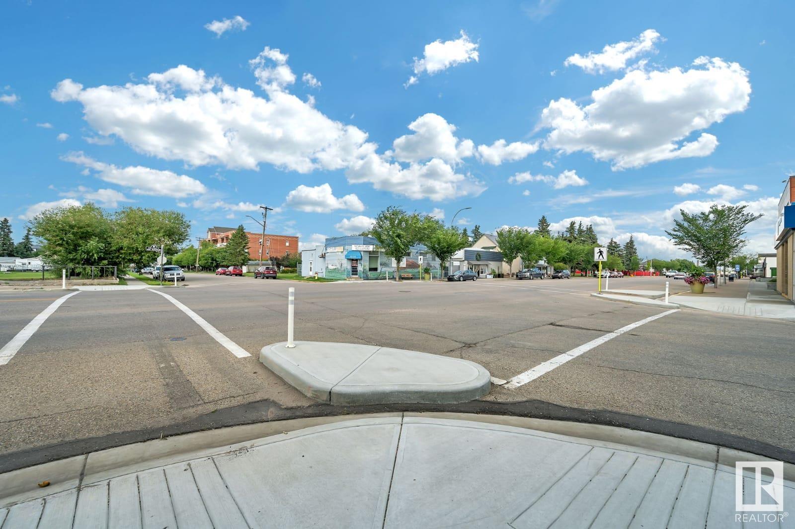 10130 100 Av Property Photo 3