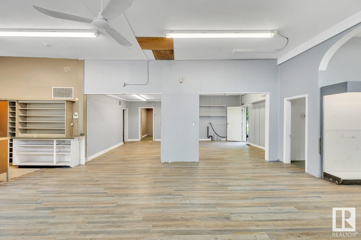 10130 100 Av Property Photo 5