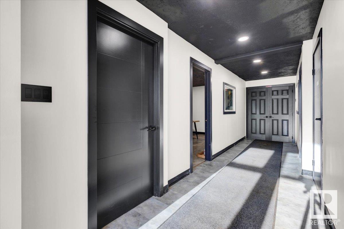 9508 62 Av Nw Property Photo 16