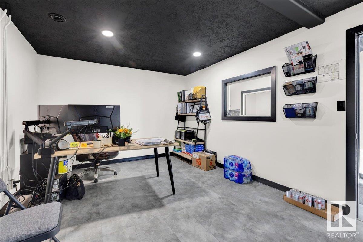 9508 62 Av Nw Property Photo 18