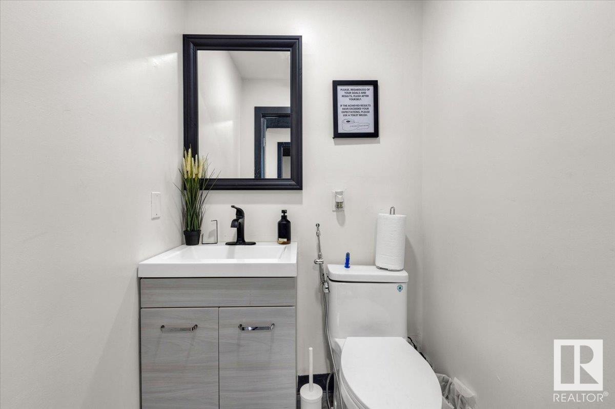 9508 62 Av Nw Property Photo 40