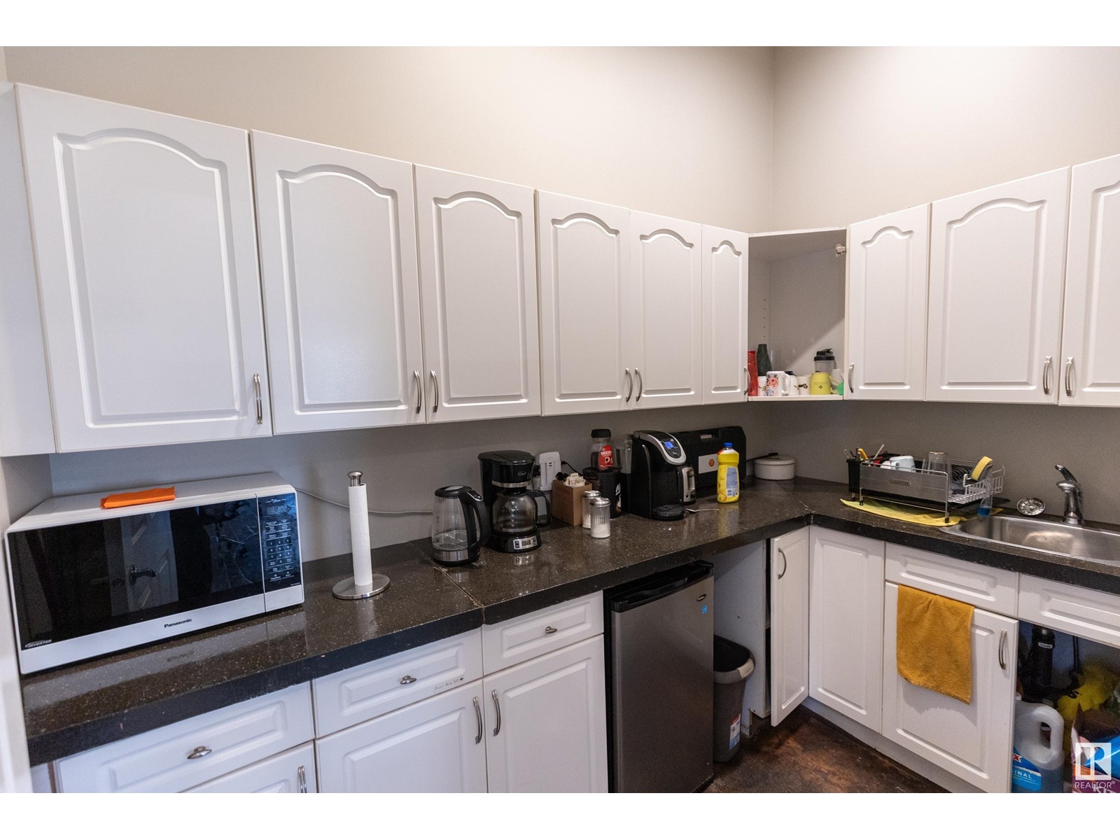 12020 28 St Ne Property Photo 13