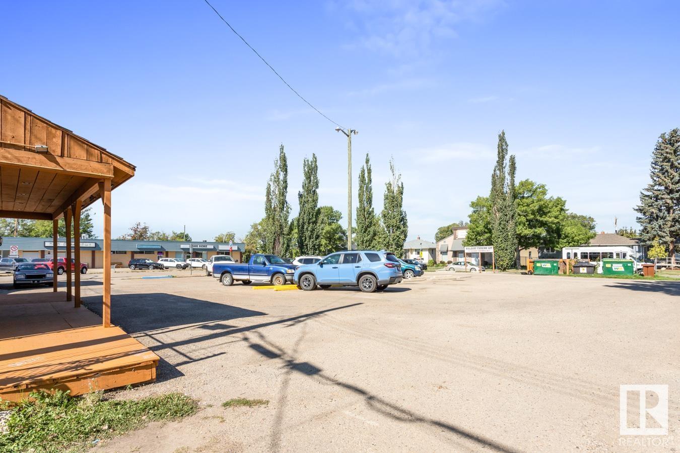 4820 50 Av Property Photo 21