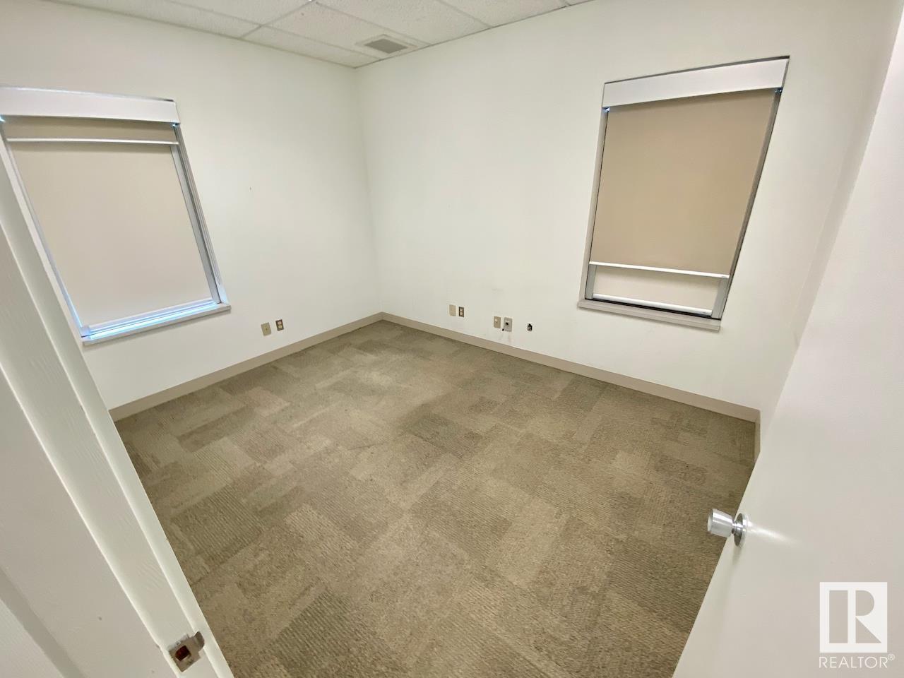 5103 3 St Property Photo 16
