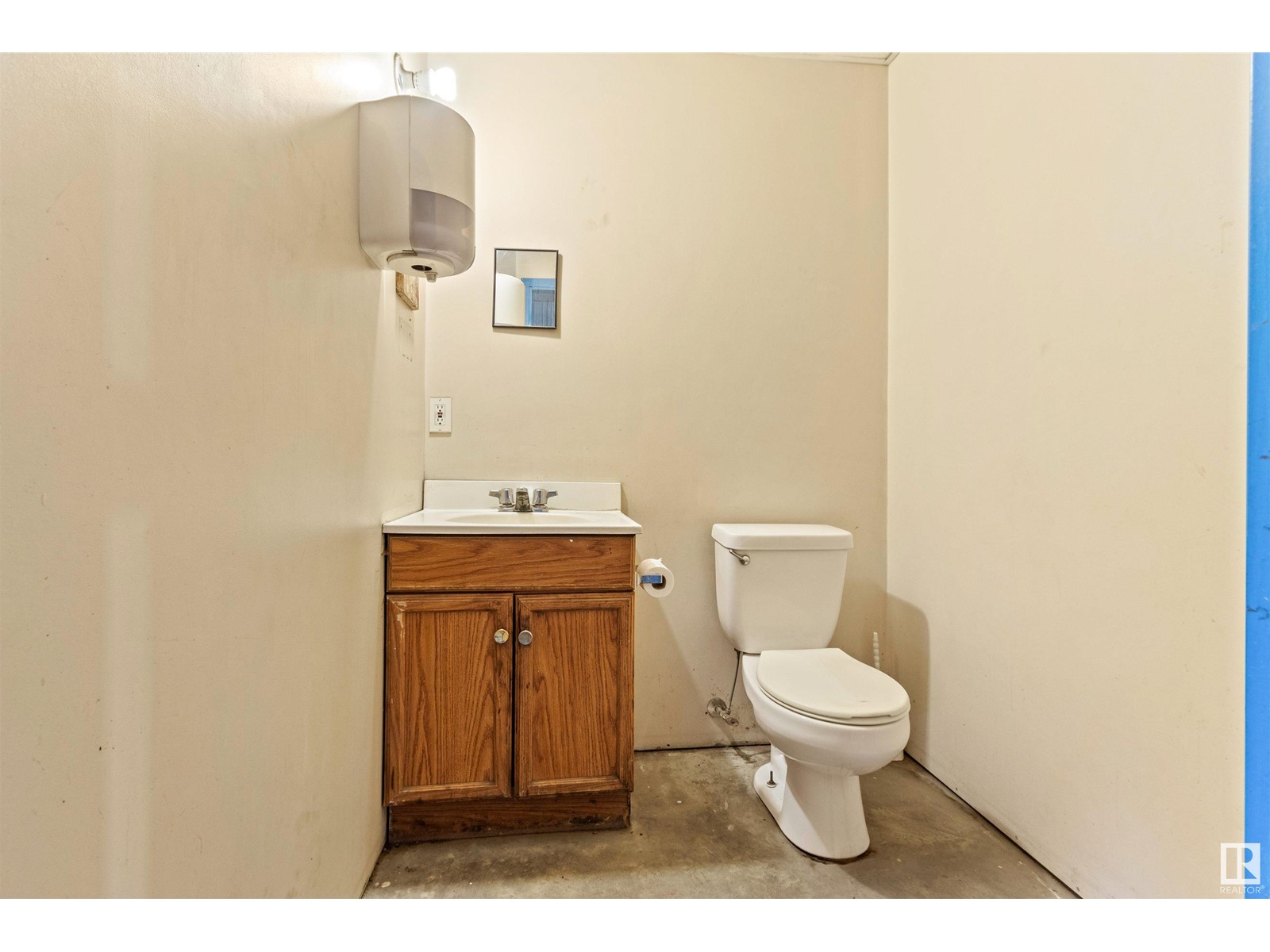 5702 50a Street Property Photo 30