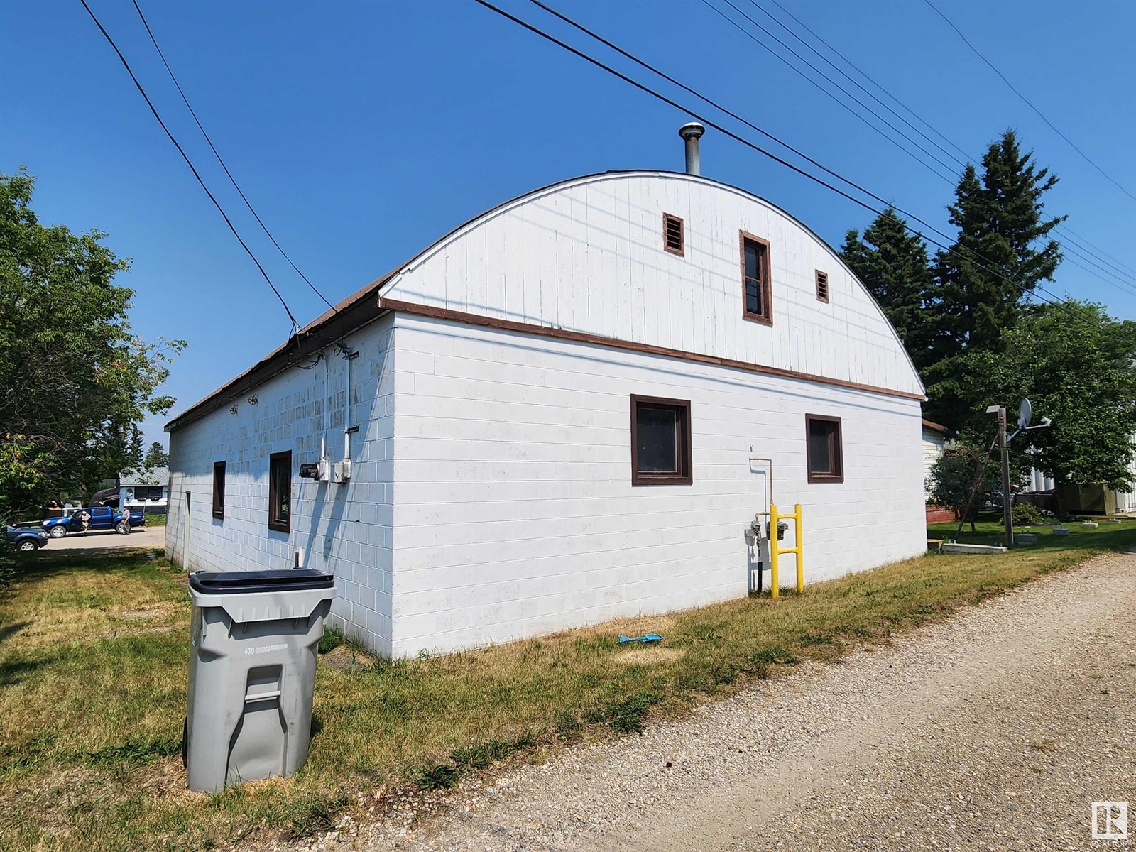 4823 47 Av Property Photo 10