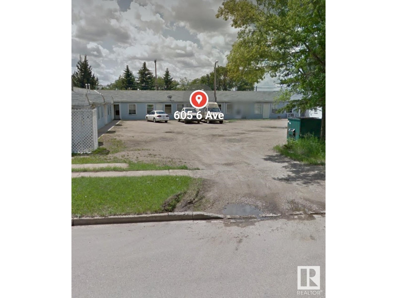 605 6 Av Property Photo 2