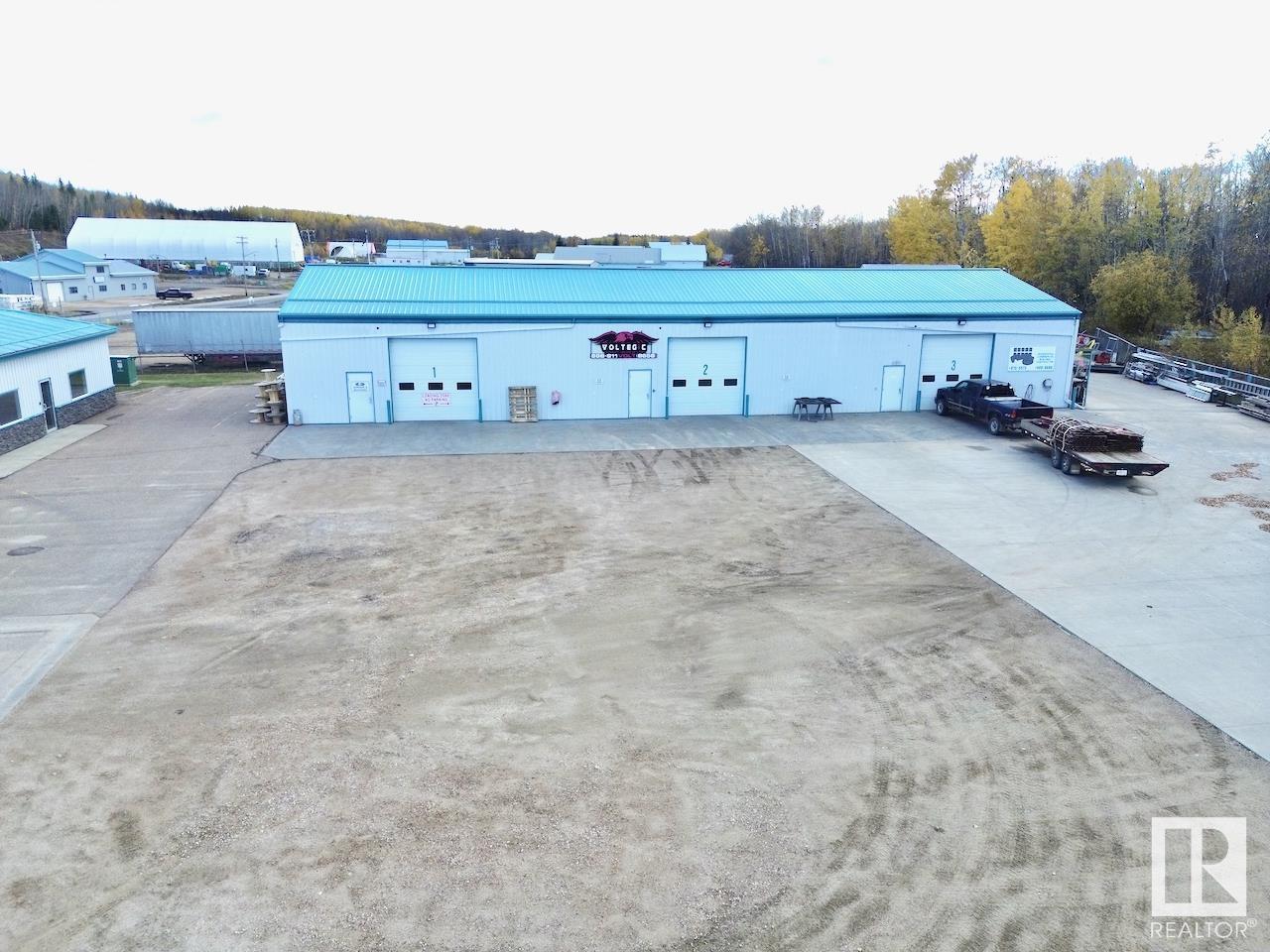 3705 53 St Property Photo 11