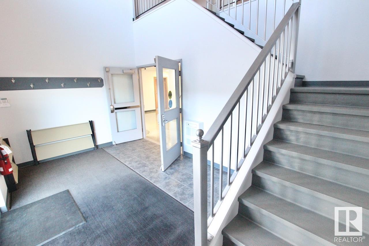 3705 53 St Property Photo 12