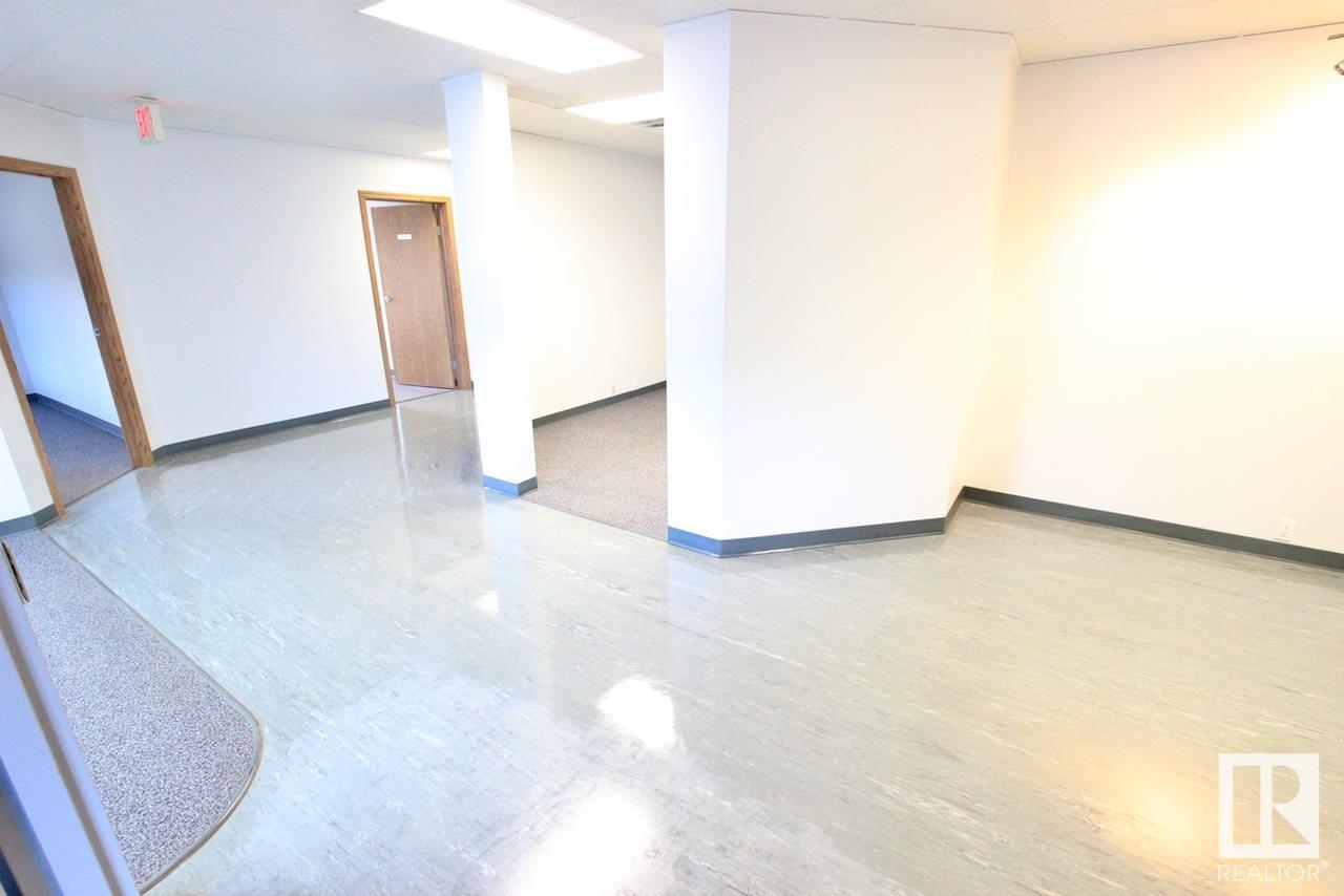 3705 53 St Property Photo 26