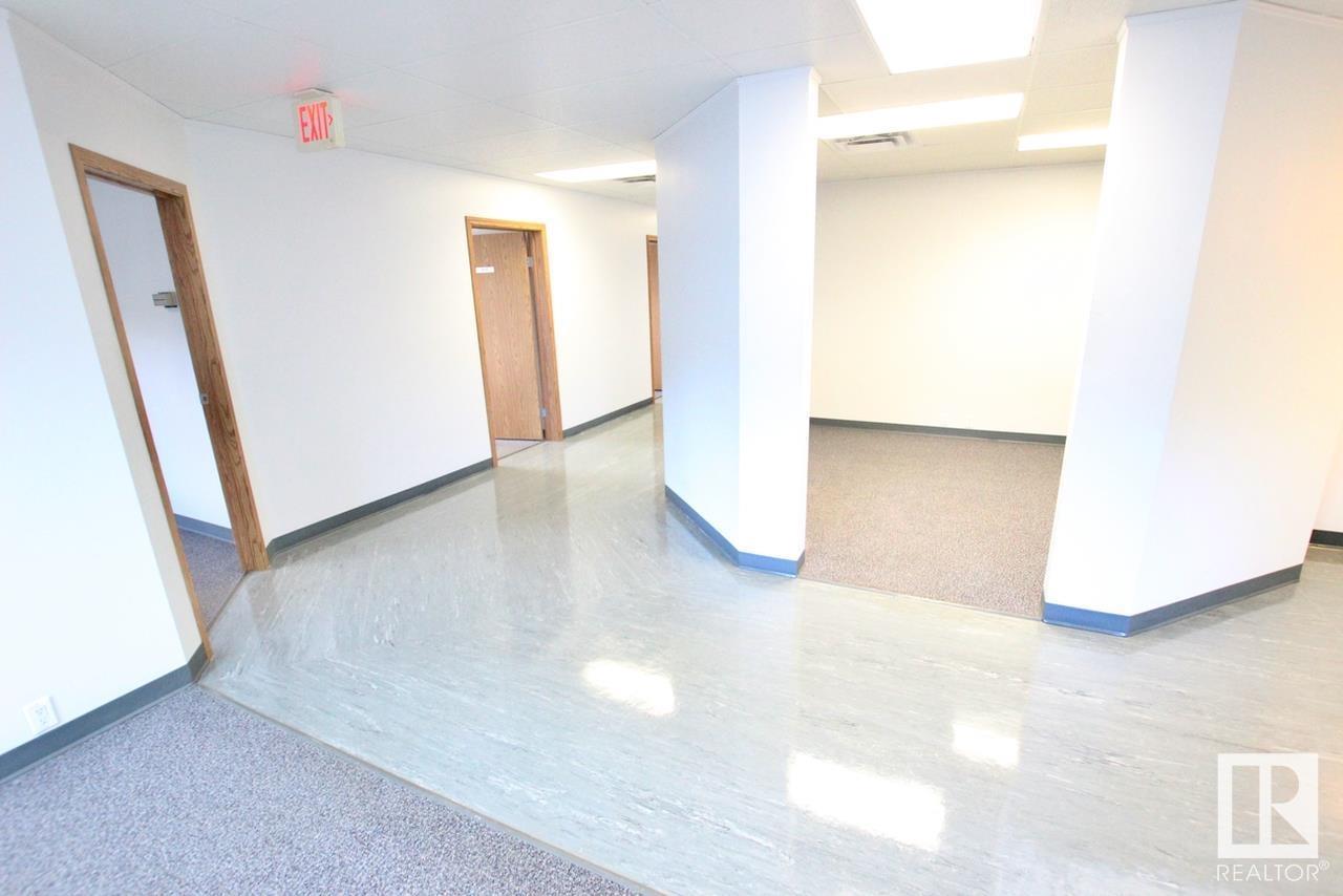 3705 53 St Property Photo 29