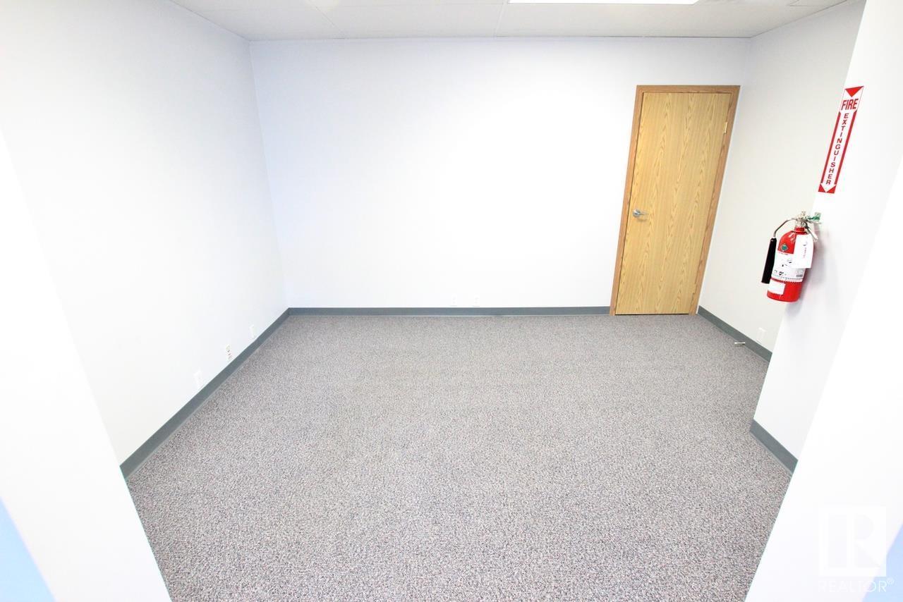 3705 53 St Property Photo 30